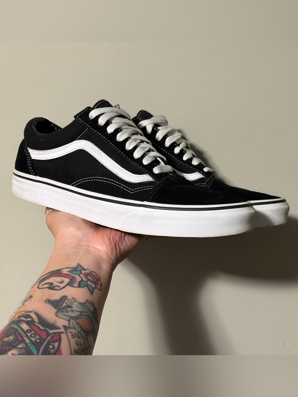 Vans black Old Skool trainers size 10